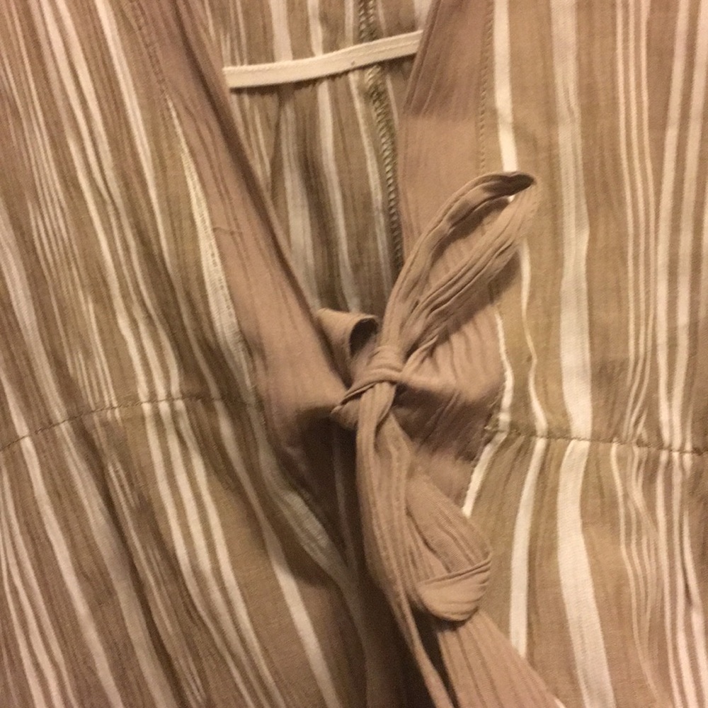 Jaclyn Smith Jacket View 4